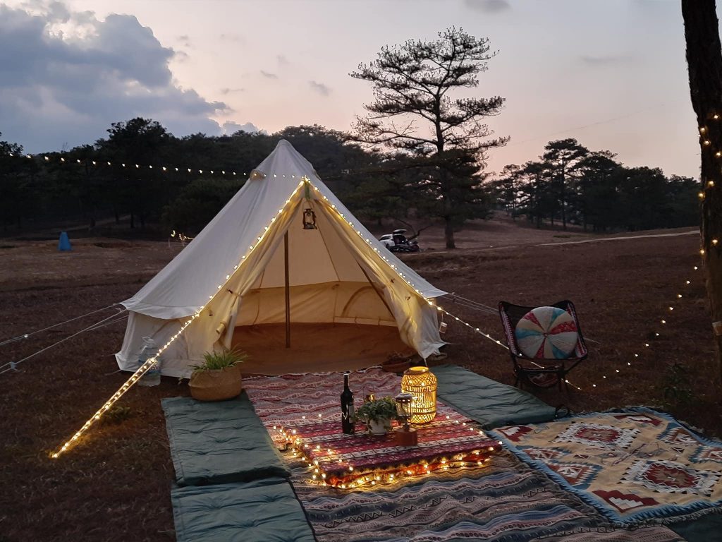 đèn treo lều cắm trại