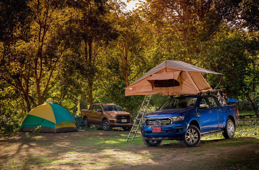 đồ đi cắm trại bằng ô tô